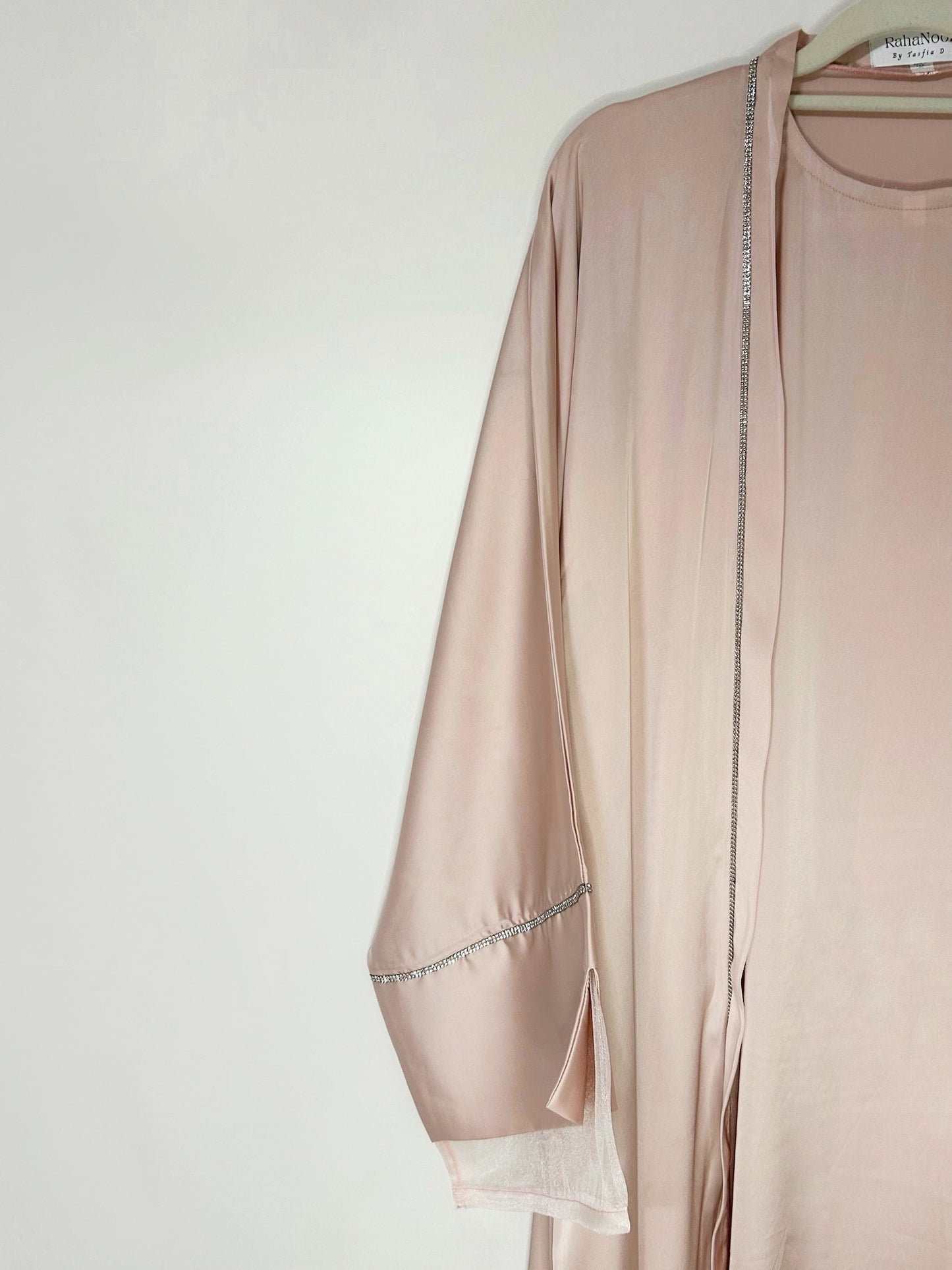 Embellished Silk Abaya Set with Organza Sleeves in Rose Pink