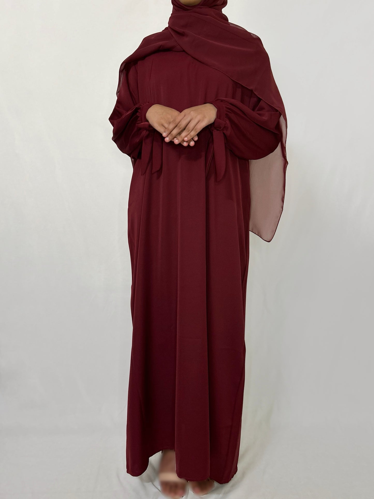 SAFA ABAYA in Burgundy